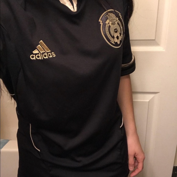 black mexico soccer jersey
